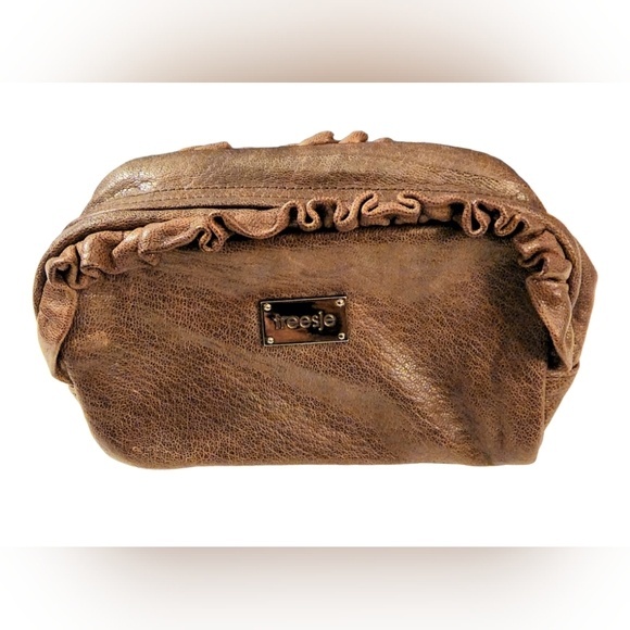 Treesje Handbags - Treesje Brown Leather Wristlet Pouch Clutch